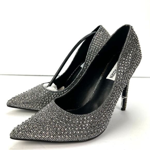 Steve Madden Poet Pewter RHINESTONE Studded Heels Size 6.5 w Box - Picture 1 of 11